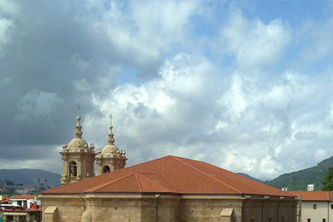  en Basílica de Santa María del Coro